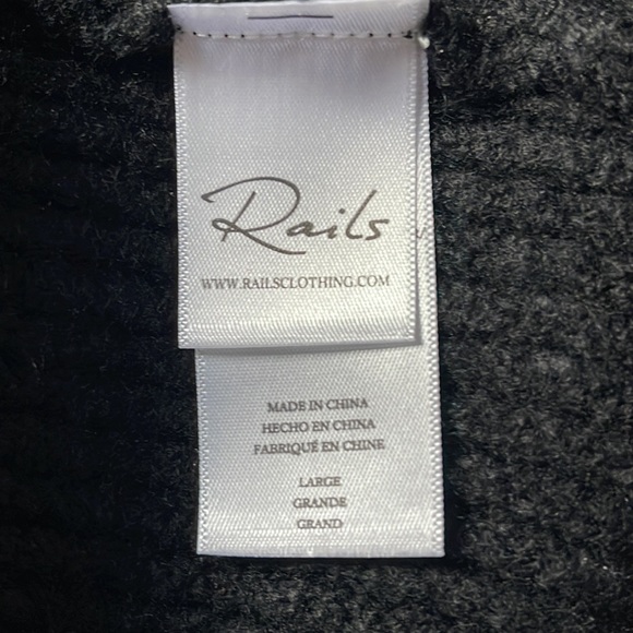 NWT Rails Alexi Sweater in Black Size Large - Picture 9 of 14